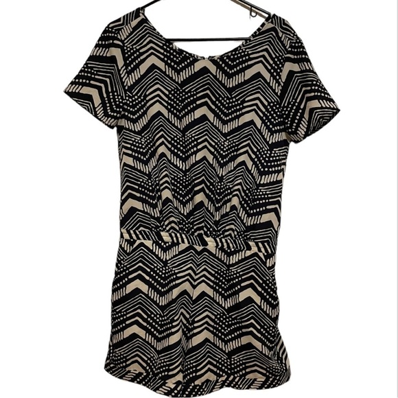 J Crew Factory Blue Chevron Short Sleeve Romper Size 6 - Picture 3 of 7